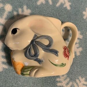 LENOX POPPIES IN BLUE BUNNY MUG